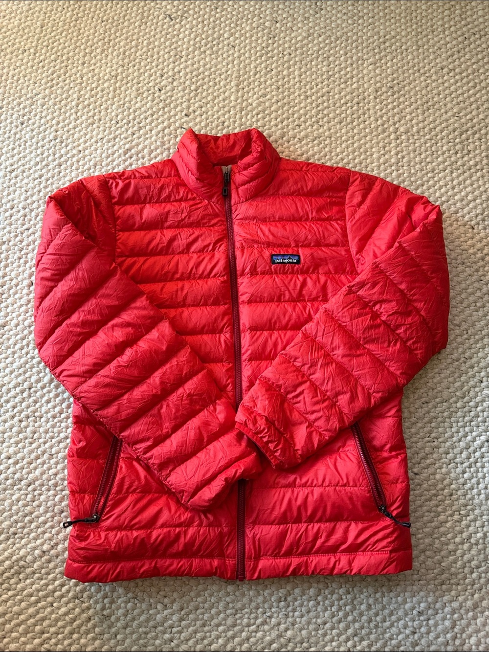 Very good condition Patagonia Bright Red Quilted Down Puffer Jacket